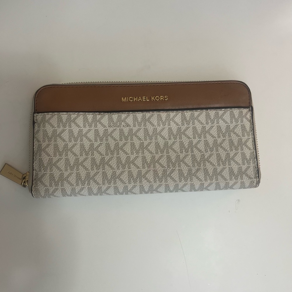 Michael Kors Tan and Cream Logo Wallet